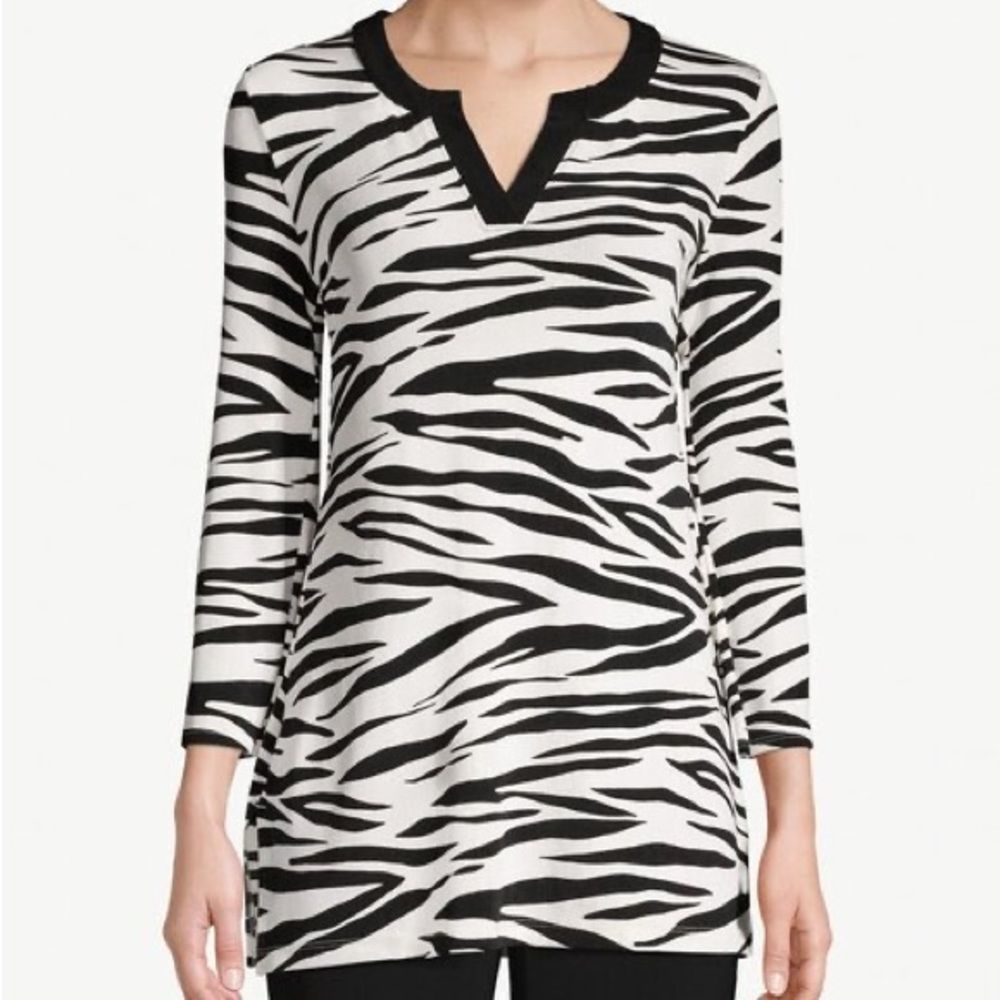 Classic Zebra-Print
Split-Neck Top - Picture 3 of 6